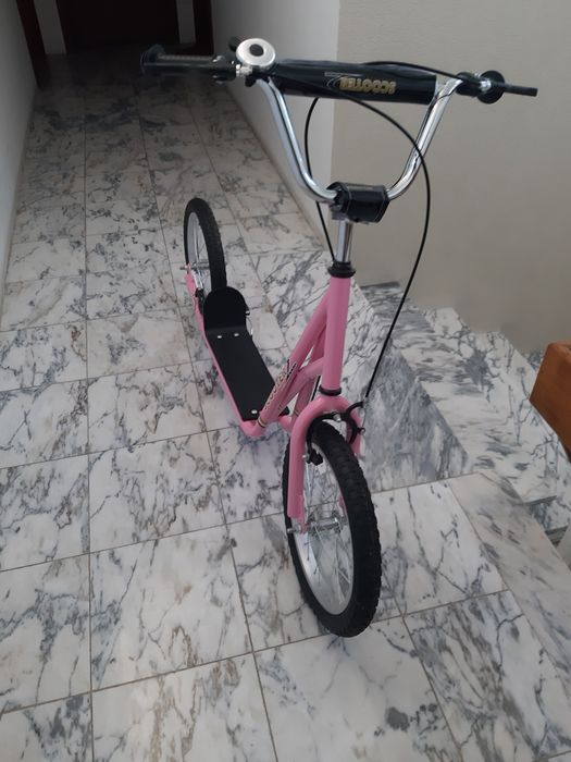 Trotinete adolescente e adultos