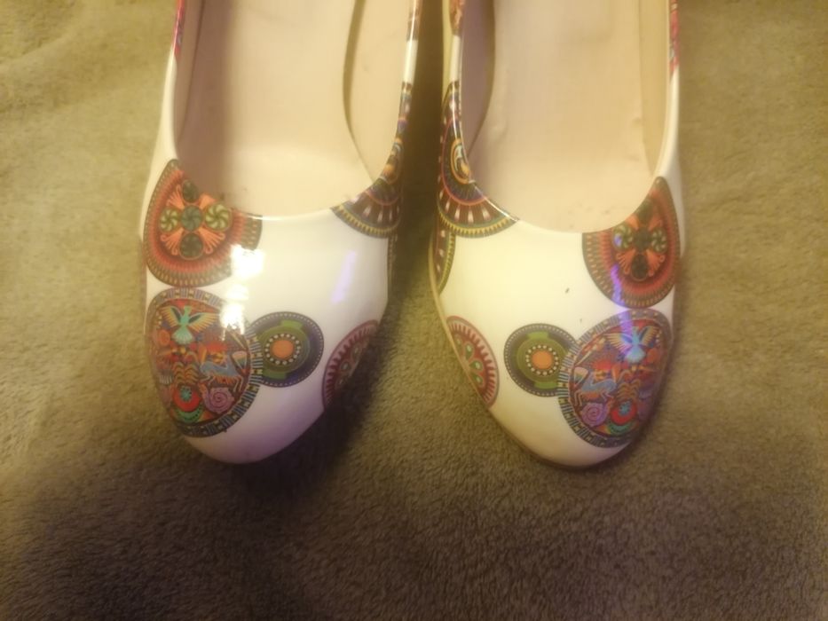 Czółenka skóra naturalna włoska 37