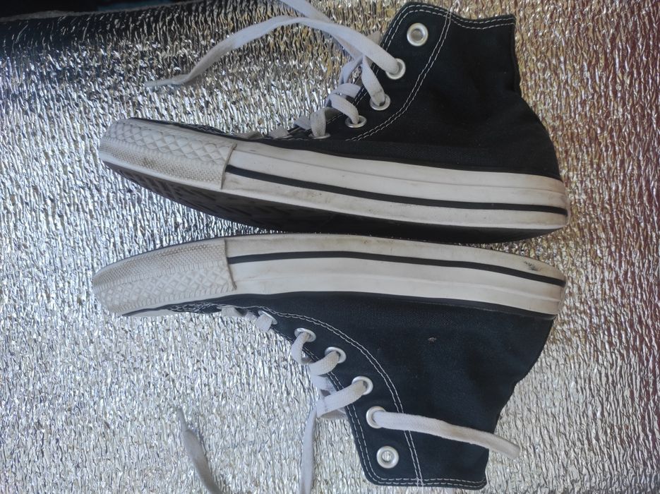 " Converse" кеди оригінал