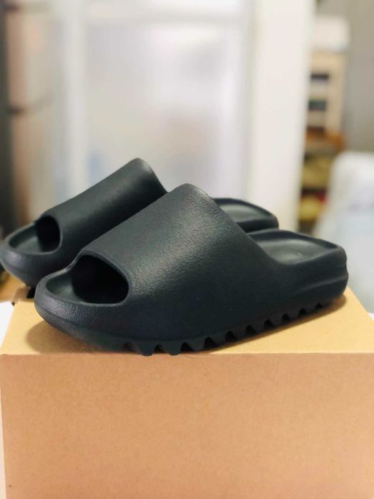 Adidas Yeezy Slide Onyx R.38