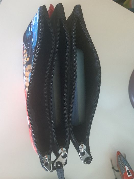 Estojo Spiderman. Marvel. 3 compartimentos