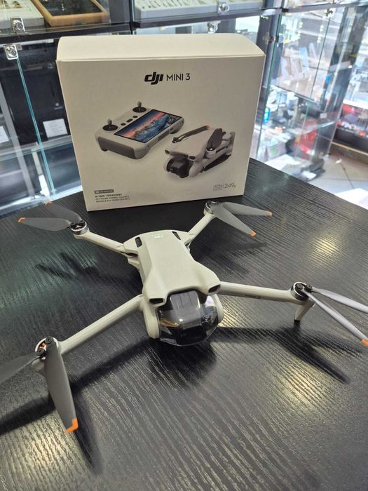 Dron Dji Mini 3 Fly More Combo DJi RC