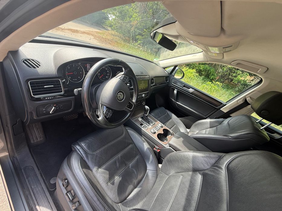 Volkswagen Touareg 2017 VIN WVGZZZ7PZHD043702 фото оголошення 14 з 19