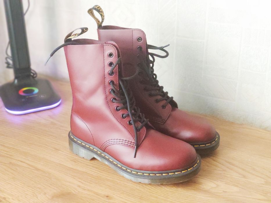 Ботинки Dr. Martens 1490 EU 39