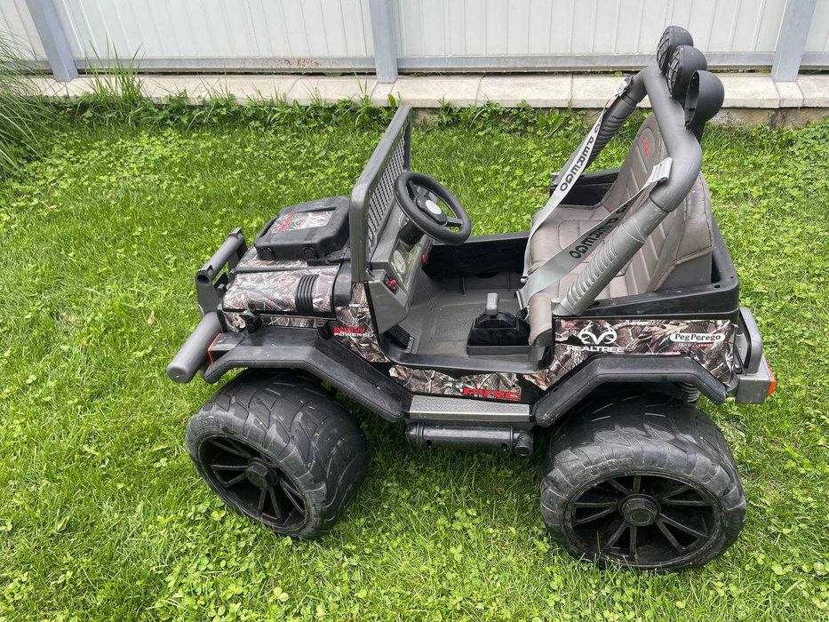 Дитячий електромобіль Peg Perego Gaucho PRO Realtree