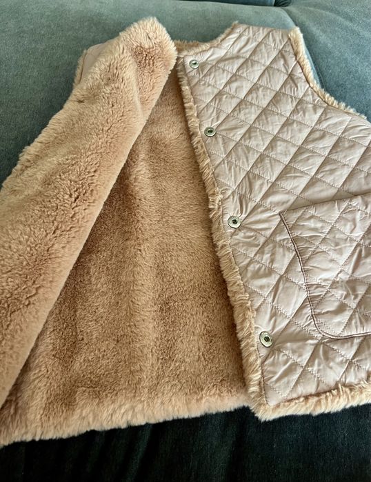 Zara , 140 cm ,  dwustronna kamizelka , bezrękawnik , futerko pikowana