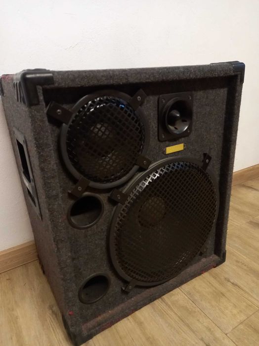 Kolumny estradowe 3 drożne EV 400 W (RMS 1000)