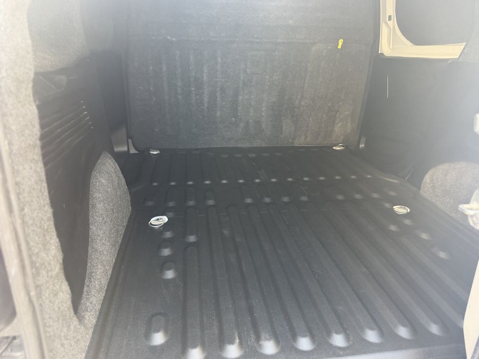 Fiat Doblo 1.5 HDI 2023 NACIONAL  !! 43 MIL KMS ( já tem iva 23 % ) NOVO MODELO