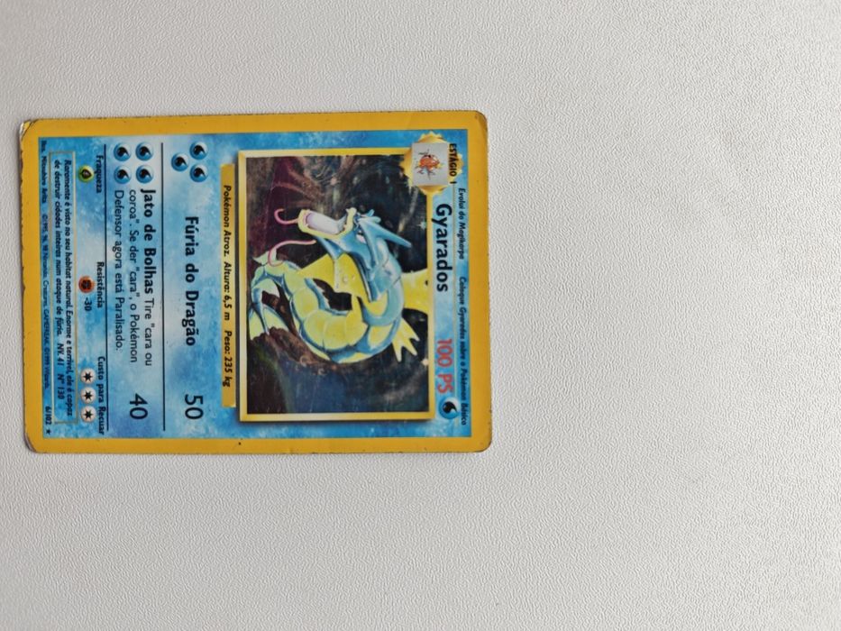 Vendo carta rara do Gyarados