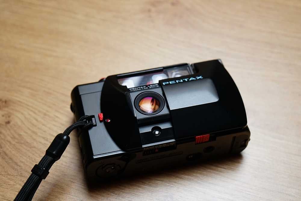 Pentax pc35af - rozum i godność człowieka