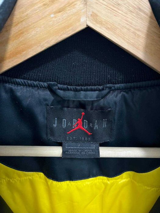 Чоловічий бомбер Jordan, S