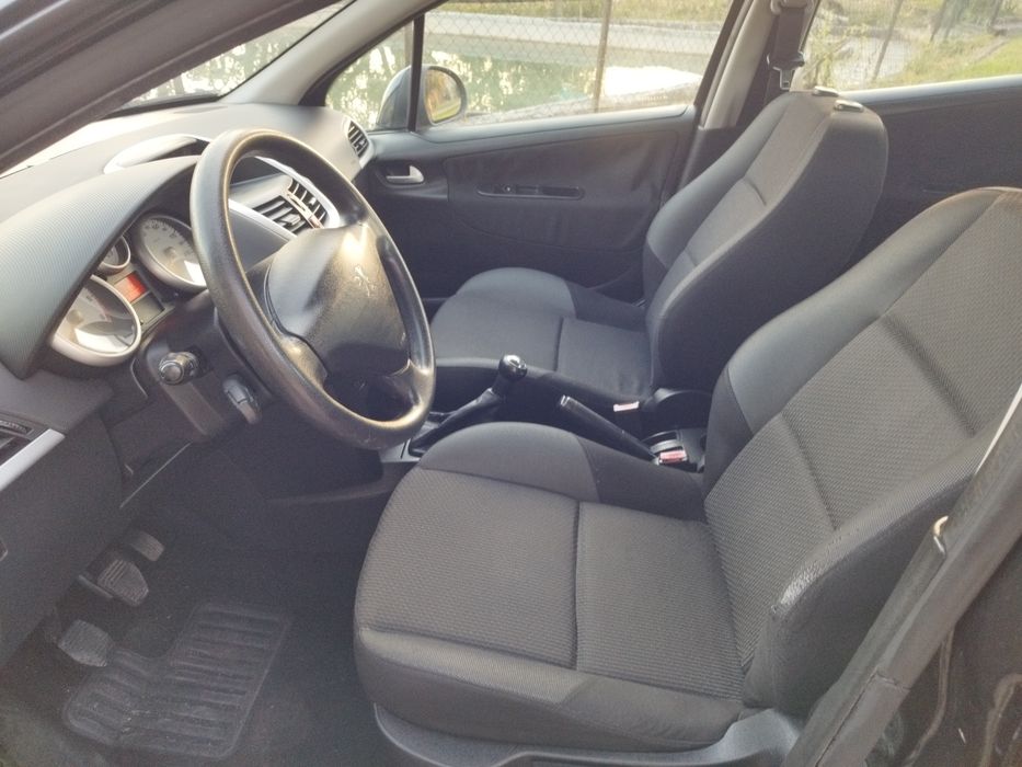Peugeot 207 excelente estado de conservação analiso retoma