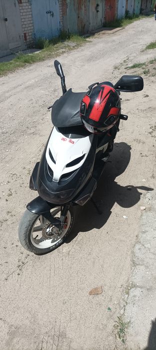 Продам мопед Априлия СР 50 Карб