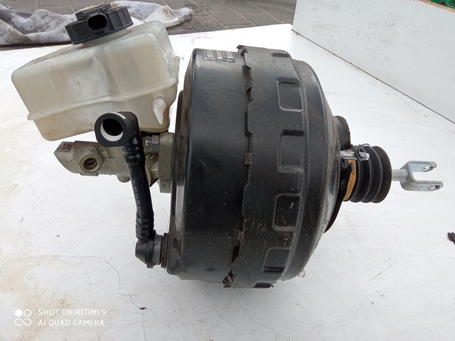 Serwo pompa hamulcowa BMW E90 2.0