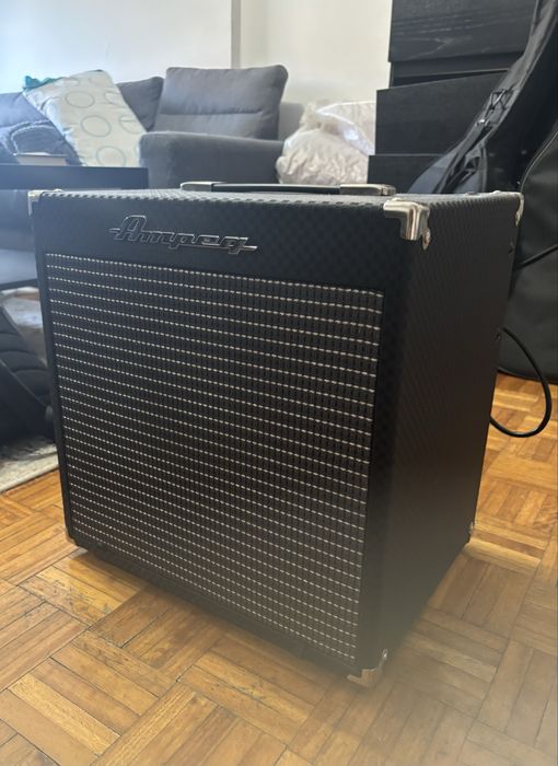 Ampeg Rocket Bass RB - 108