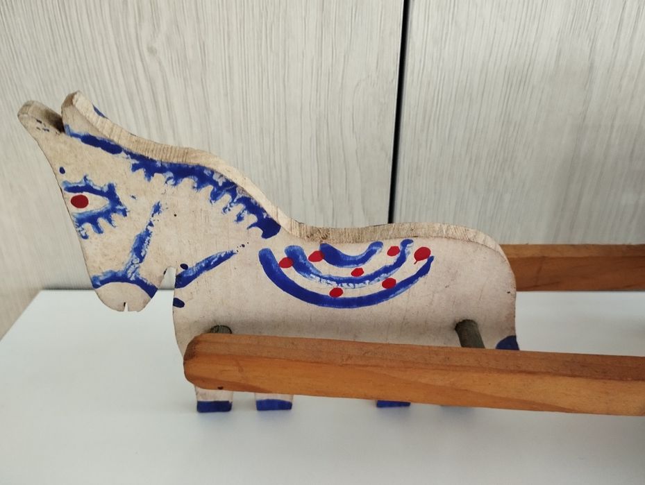 Brinquedo artesanal Carroça