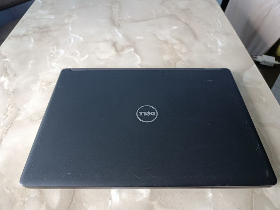 Ігровий ноутбук Dell Latitude 5480