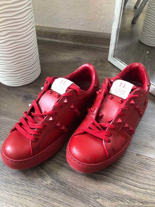 Шкіряні кросівки Valentino