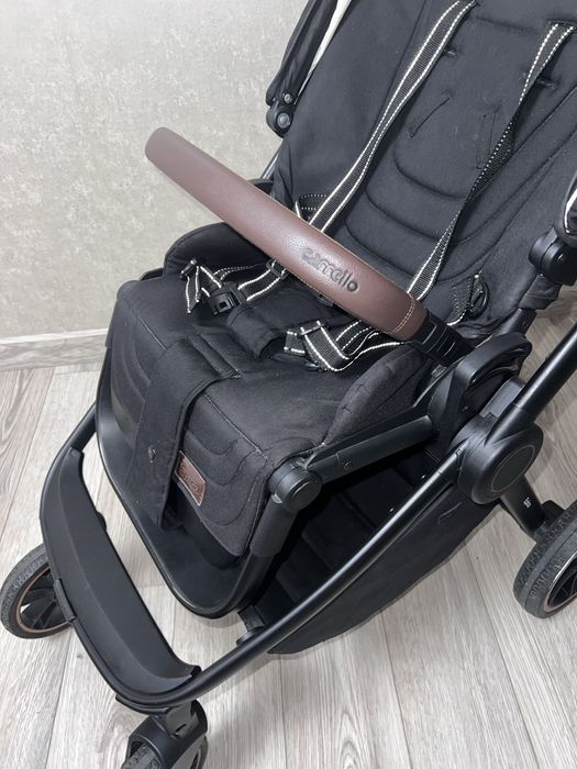 Прогулянковий візок/коляска Carrello Epica