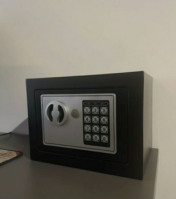 Sejf Elektroniczny Sejf na Kod + Klucze Sejf Ścienny Domowy na Pieniąd