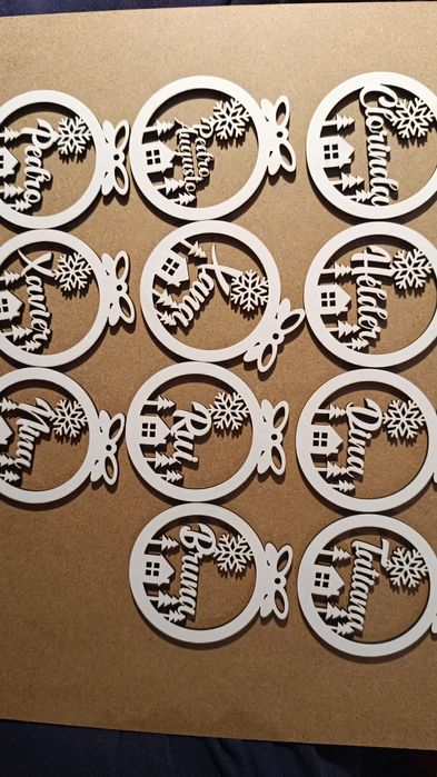 Enfeites de Natal em MDF com nome