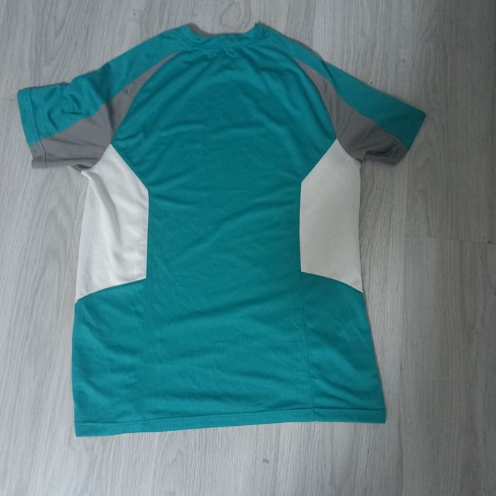 Спортивная футболка F&F Active. Бирюзовая / Мятная. Размер M