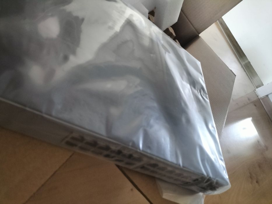 Switch Aruba hpe 1820 24g nowy