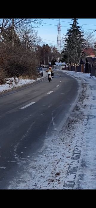 Заводиться з кнопки на ходу