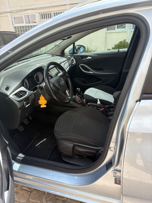 Opel astra sports tourer