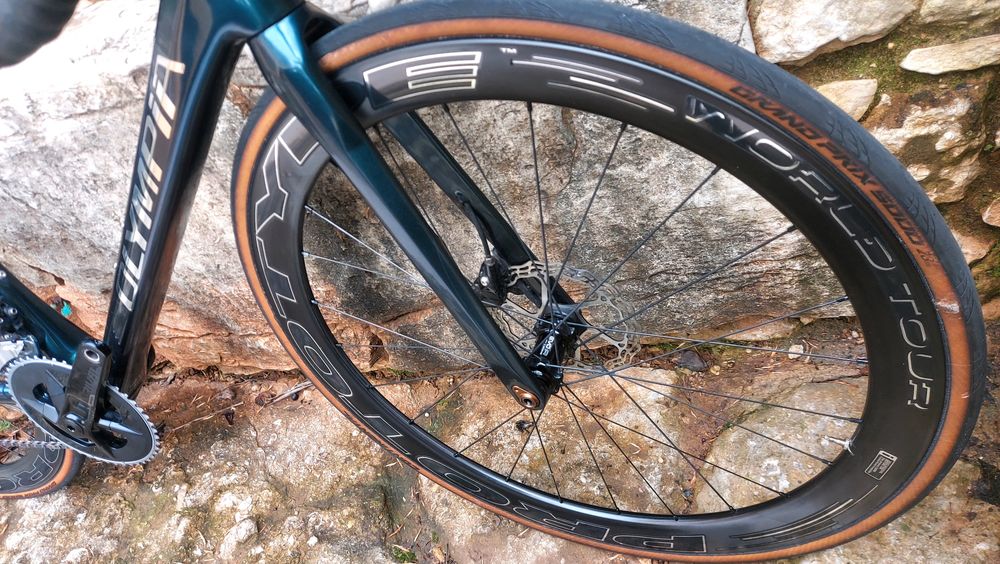 Olympia Leader Sram Rival AXS t54