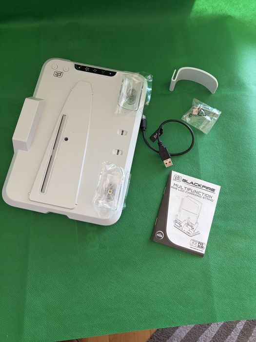 Base PS5 refrigeração e carregamento comandos (2,5 anos garantia)