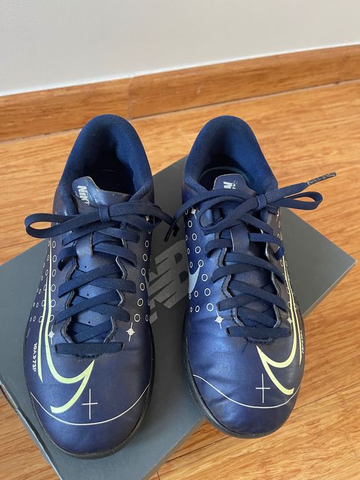 Buty chłopięce R. 35,5 Nike Mercurial