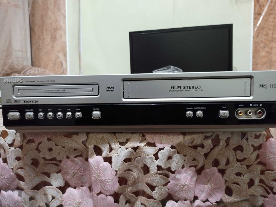 Видемагнитофон philips hi fi