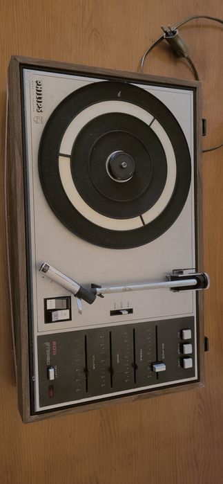 Gira disco PHILIPS 805