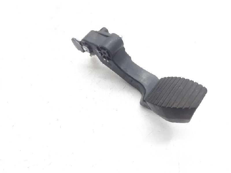 pedal da embraiagem peugeot 208