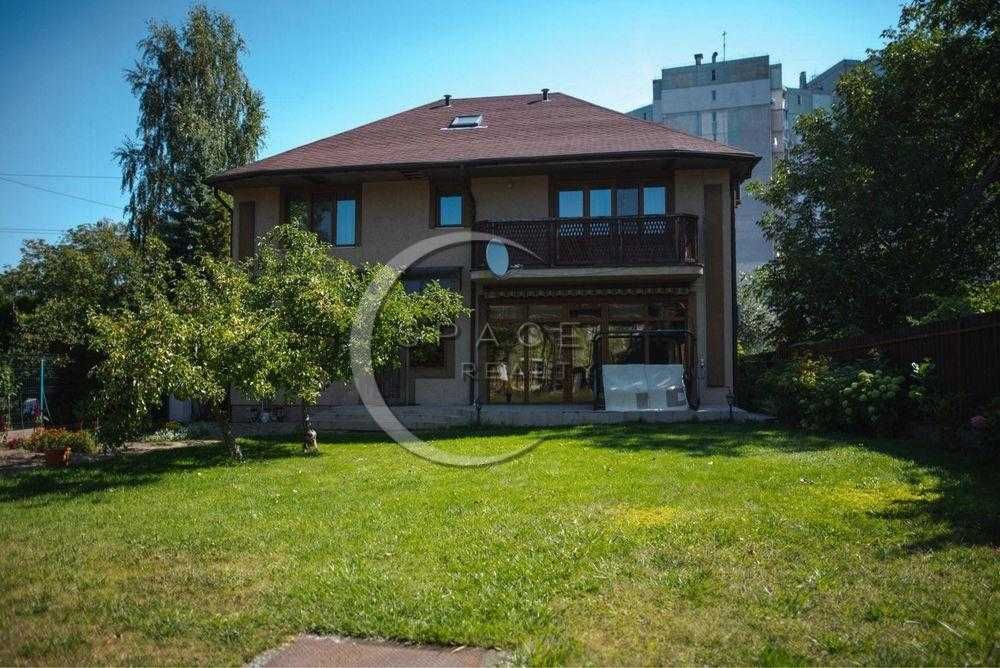 Оренда сучасного автономного будинку 250 м²  Голосєєво вул. Зеленая