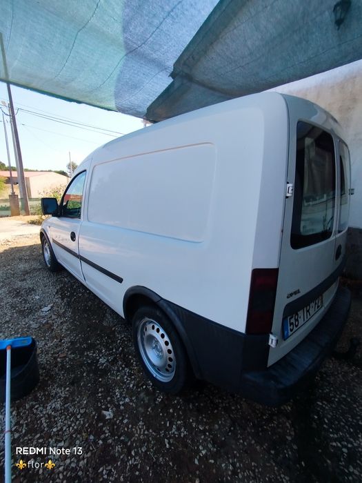 Carrinha Opel combo