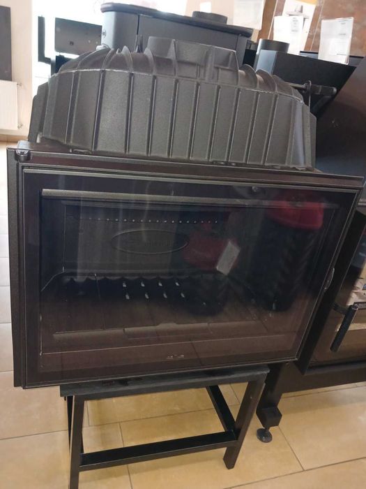 Каміни, печі, топки, біокаміни, димоходи, комплектуючи до камінів