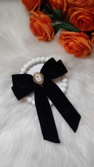 Welurowa spinka kokarda do włosów
