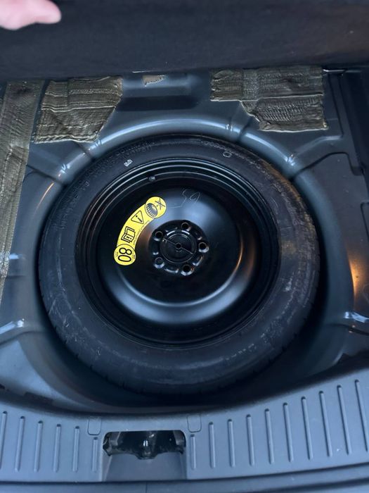 Форд  C-MAX 1.6 бензин 2010 рік