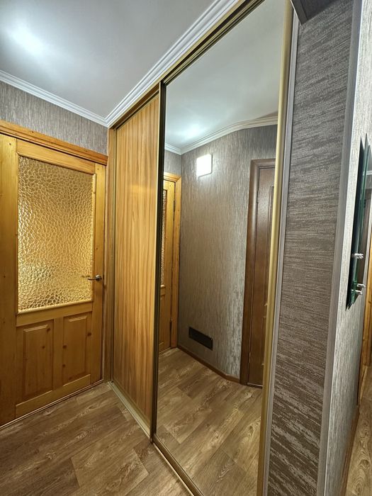 Продаж двокімнатної квартири 2/5 Возʼєднання України