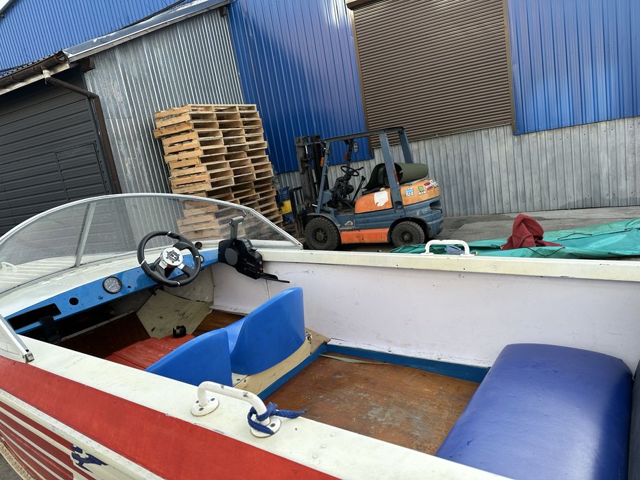 Катер Ока 4  з мотором Хонда 50