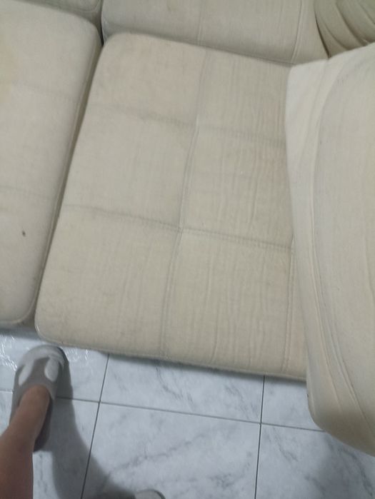 Sofá de canto com chaise longue