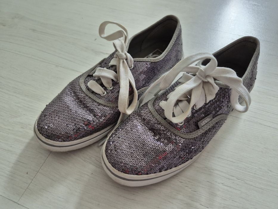 Trampki Vans cekiny srebrne