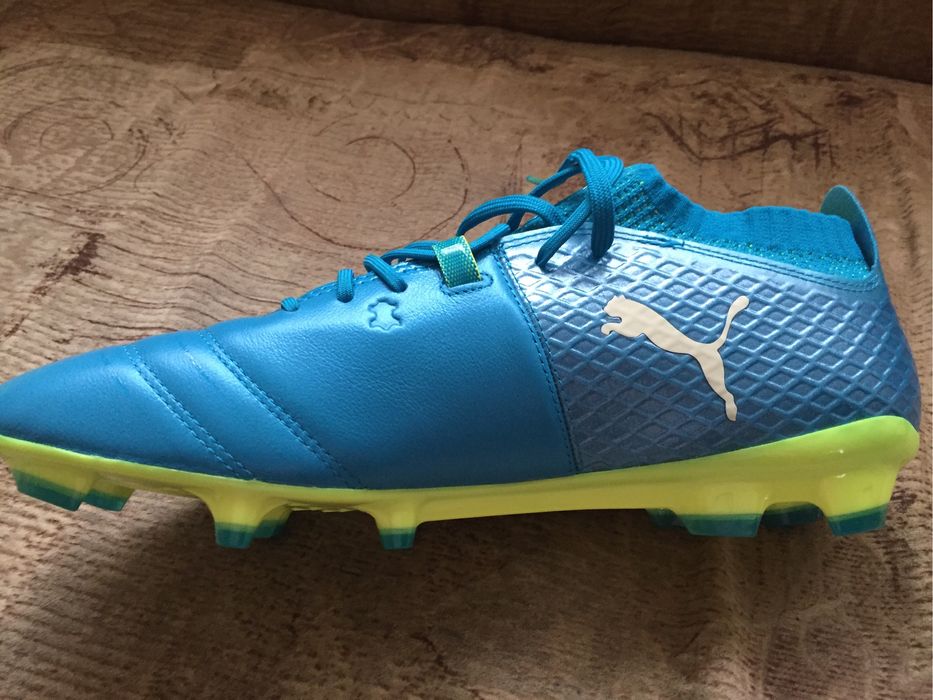 Бутси шкіряні фірми Puma 44р