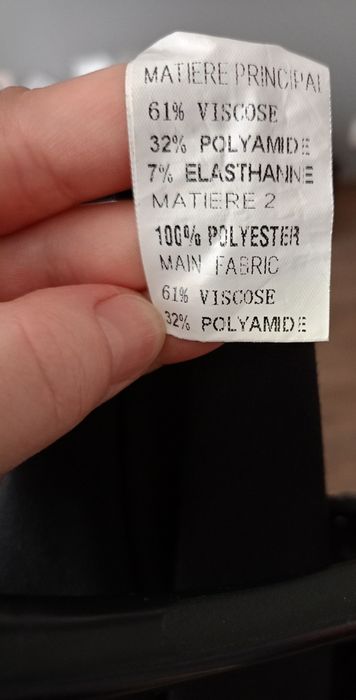 Capsule świetna czarna kobieca seksowna bluzka ozdobne rękawy M