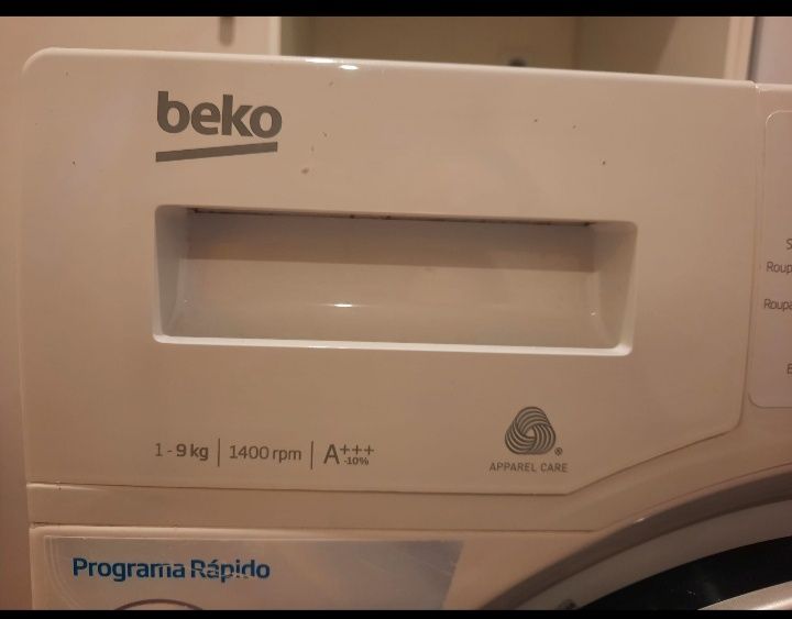 Máquina lavar roupa 9kg Beko