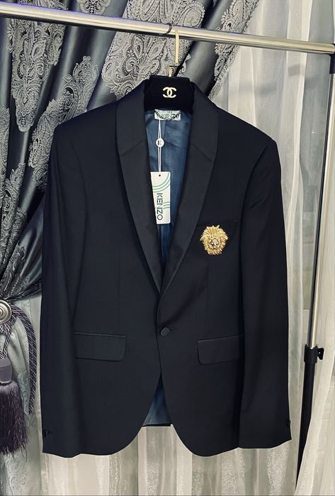 Пиджак Kenzo з брошкою