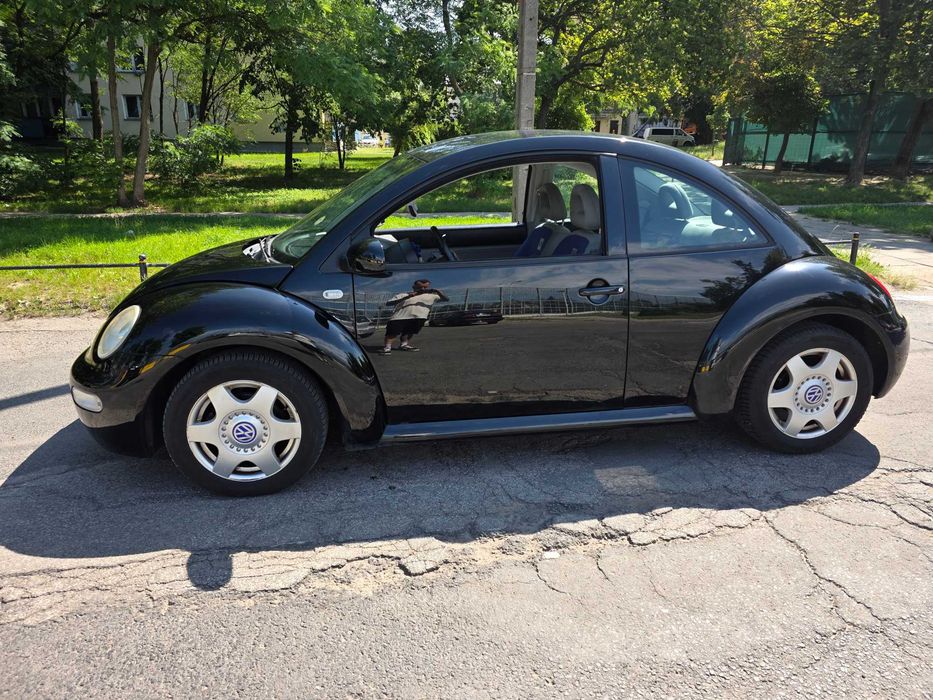 Volkswagen new beetle