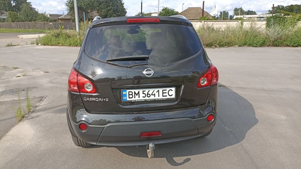 Nissan Qashqai+2